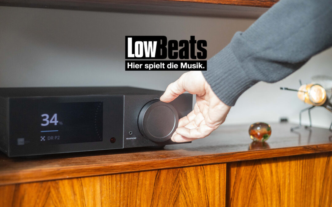 TDAI-2210 praised in leading German magazine