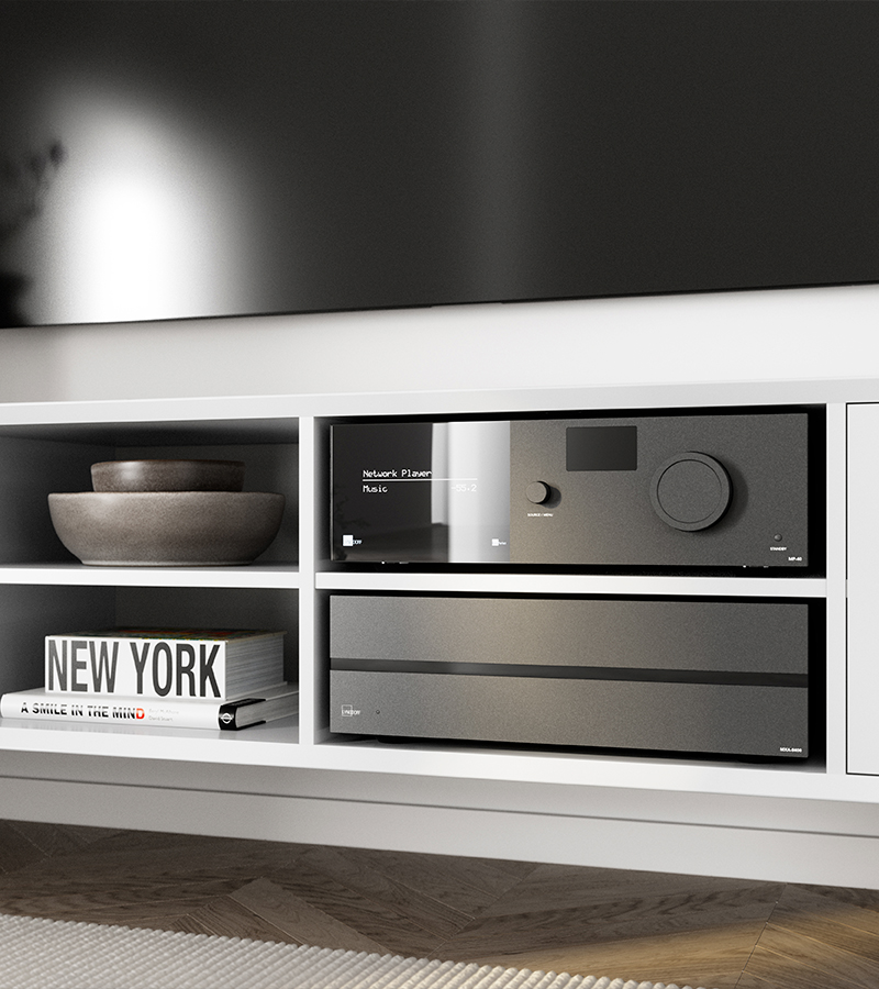 Lyngdorf MP-40 and MXA-8400 in white clic furniture
