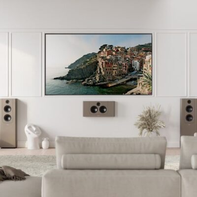 Environment_FR-2 and LCR-2_Livingroom_Front.jpg