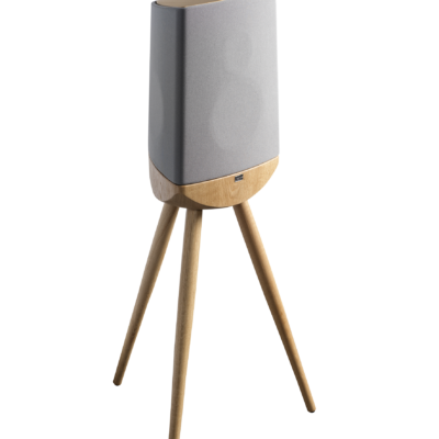 Lyngdorf Cue-100 pictures 20 Cue-100_greyoak.png